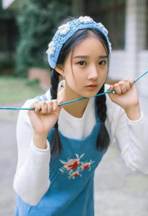 _青年未来之星：U18青少年网球锦标赛精彩纷呈_，青少年网球冠军