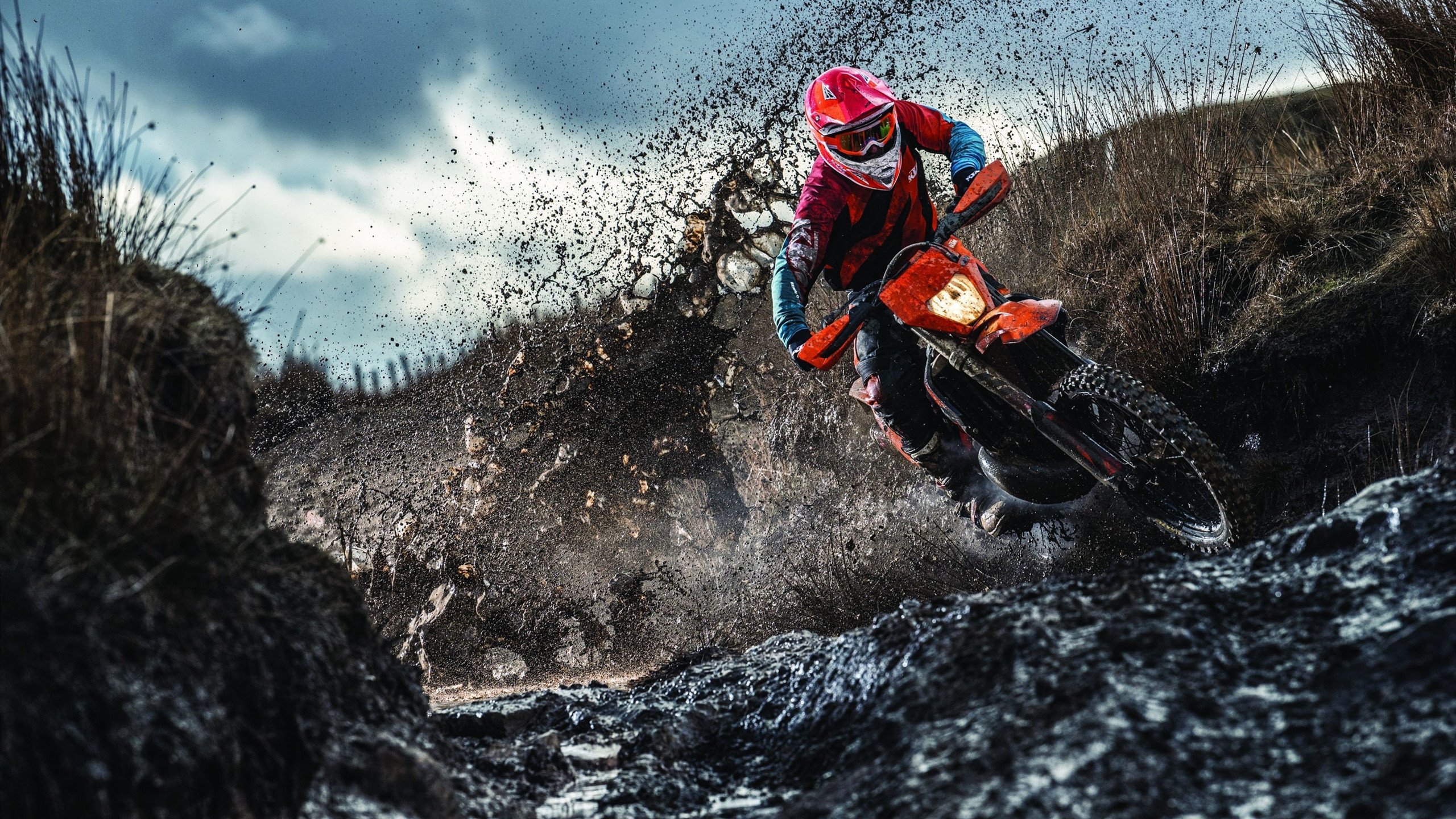 詹姆斯谈坚持训练背后动力来源，詹姆斯练力量